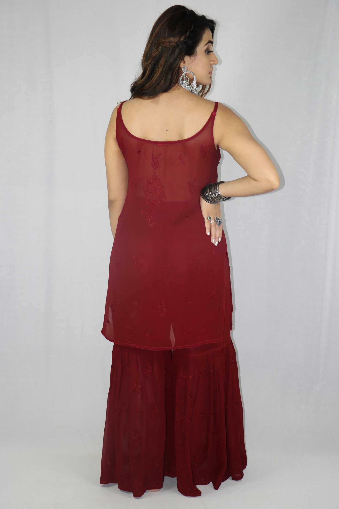 Maroon Short Sleeveless Viscose Chikankari Kurti